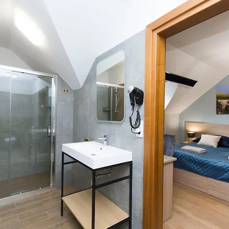 아파트 Wislany Zakatek 그단스크